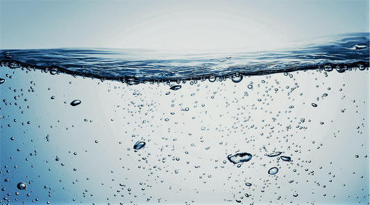 Water – nothing can resist it. But what does that mean for your glass?